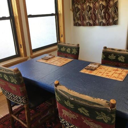 Апартаменты Heart And Wings Retreat Center Силвер-Сити Экстерьер фото