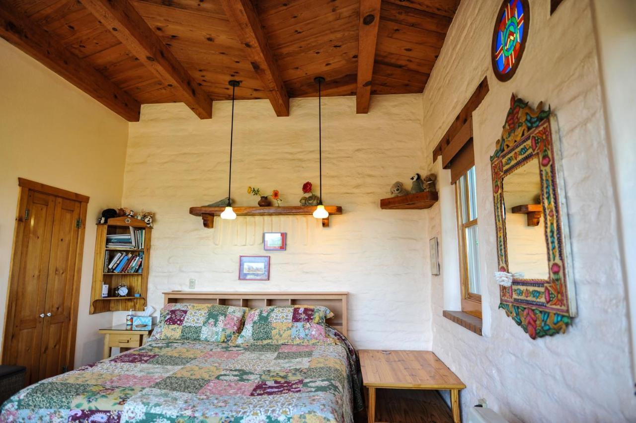 Апартаменты Heart And Wings Retreat Center Силвер-Сити Экстерьер фото