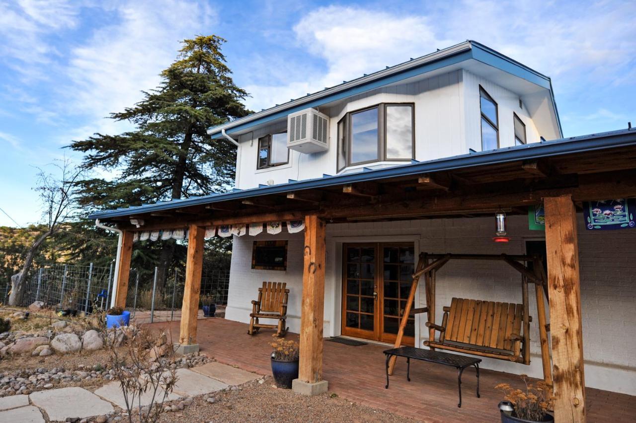 Апартаменты Heart And Wings Retreat Center Силвер-Сити Экстерьер фото